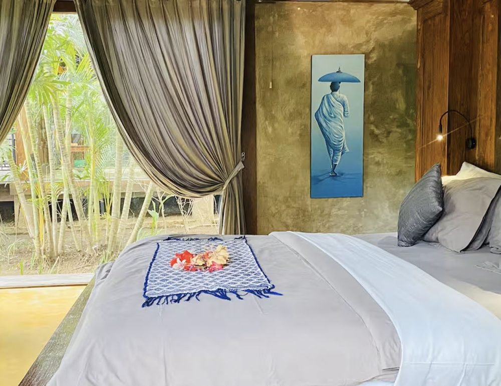 anita's-blue-room-2
