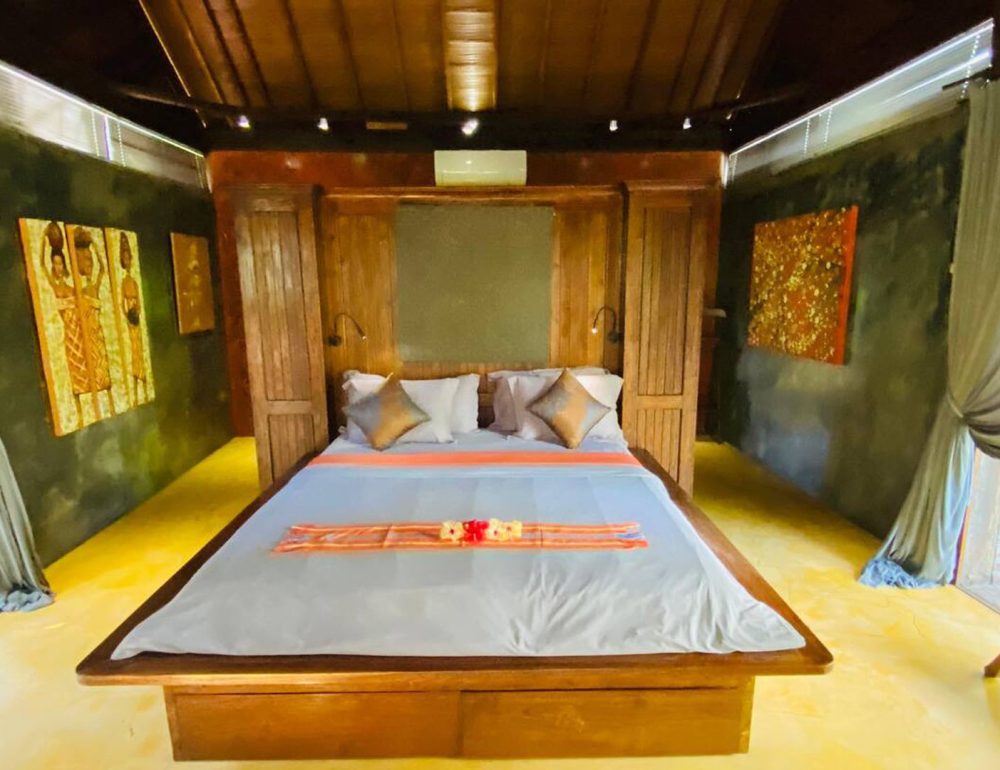 anita's-orange-room-3